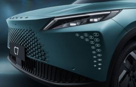 Omoda C7_4 Тех дизайн_прив подсв спереди_720x480px