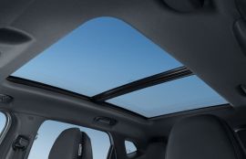 Omoda C7_info5_Панорамная крыша_720x480px