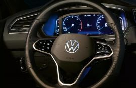 Tiguan-R-Line-TN1858_1x1