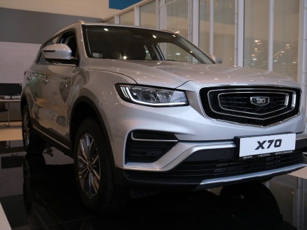 X70