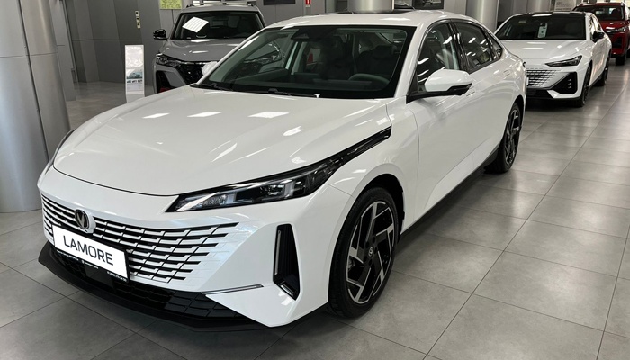 Новый седан Changan LAMORE представлен в шоу-румах дилерского центра Changan Центр АВТОРУСЬ