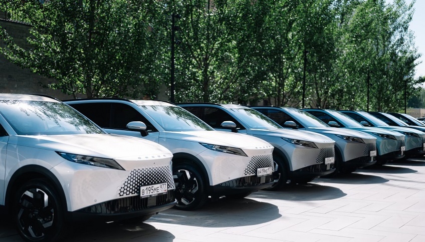 Вслед за OMODA C5: флагман OMODA C7 пополнил реестр автомобилей для такси